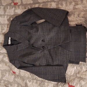 Tahari Pantsuit